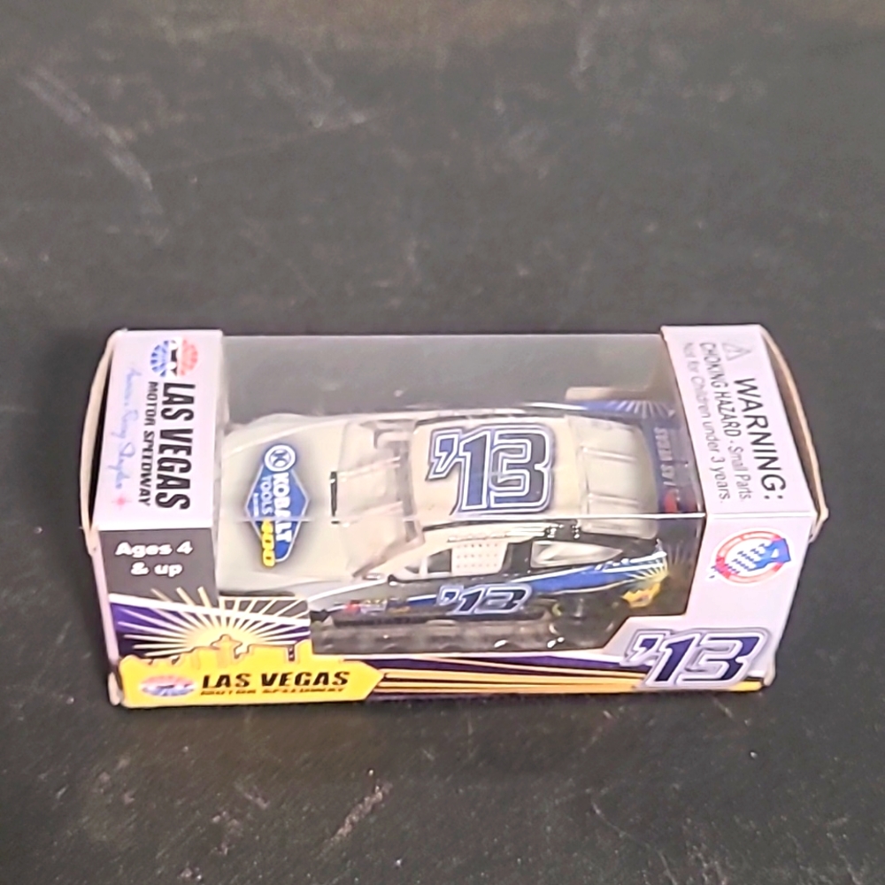 2013 Las Vegas Motor Speedway Kobalt Tools 400 Matchbox Car in Box